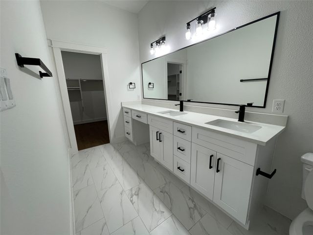 2725 1st Avenue, Dallas, TX 75210