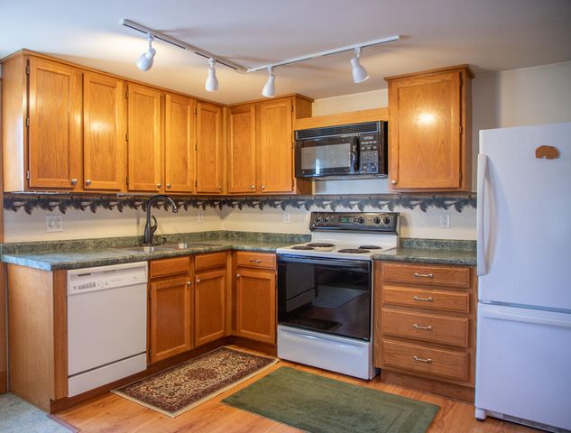 649 Springfield Road, Wilmington, NY 12997