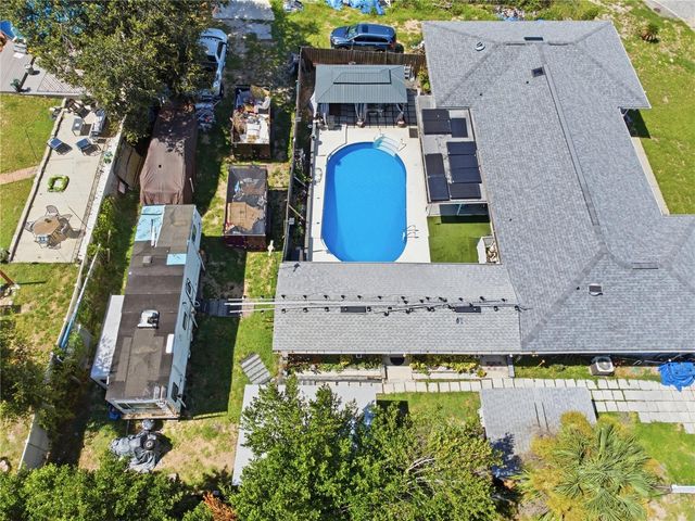 1124 KING ARTHUR COURT, Valrico, FL 33594