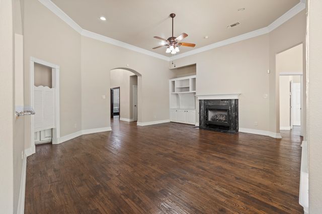 2308 Megan Way, Arlington, TX 76016