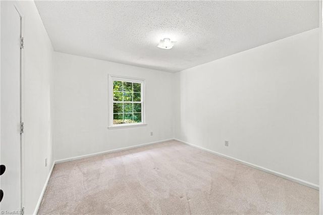 1045 S Magnolia Street, Mooresville, NC 28115