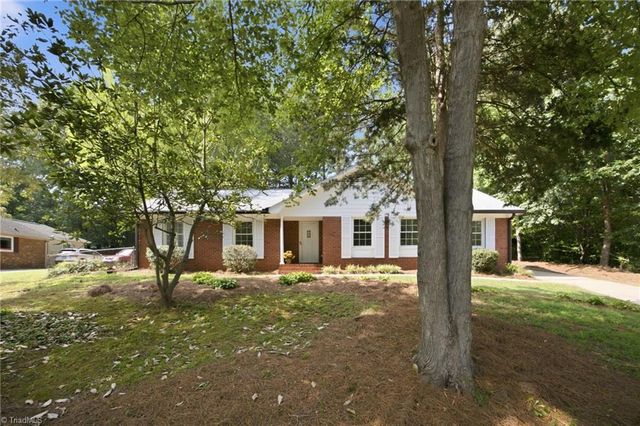 1045 S Magnolia Street, Mooresville, NC 28115