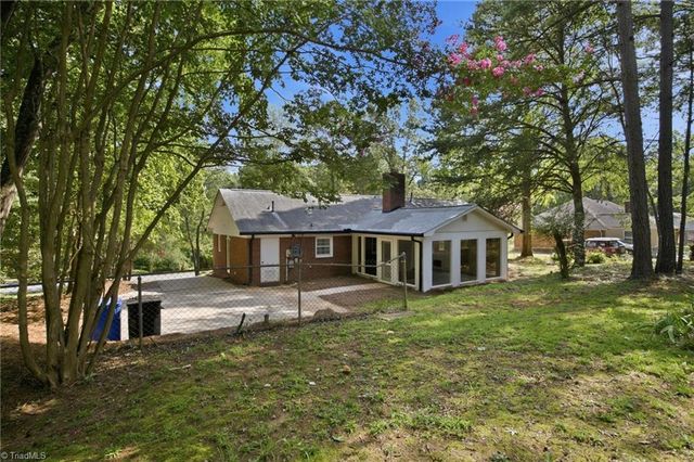 1045 S Magnolia Street, Mooresville, NC 28115