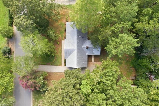 1045 S Magnolia Street, Mooresville, NC 28115
