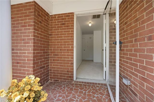 1045 S Magnolia Street, Mooresville, NC 28115