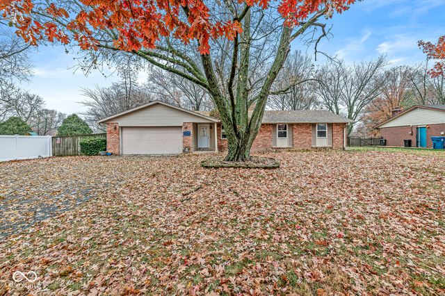 7221 Hague Road, Indianapolis, IN 46256