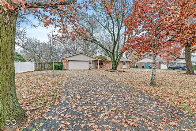 7221 Hague Road, Indianapolis, IN 46256