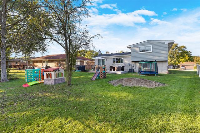 43875 Leeann Lane, Canton, MI 48187