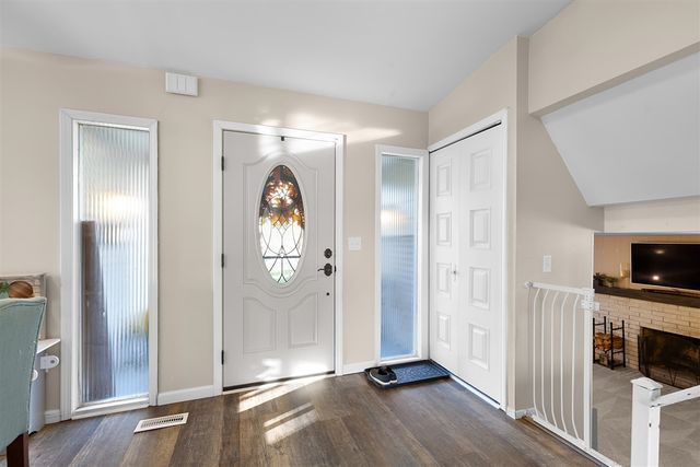 43875 Leeann Lane, Canton, MI 48187