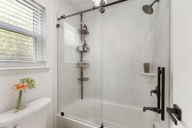 10 E White Willow Circle, Spring, TX 77381