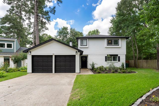 10 E White Willow Circle, Spring, TX 77381