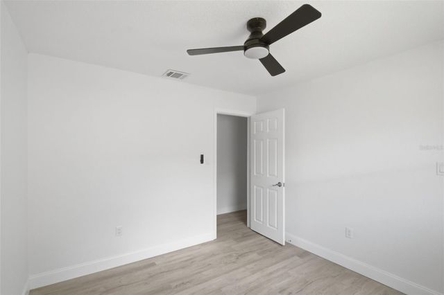 2733 CASTLE OAK AVENUE, Orlando, FL 32808