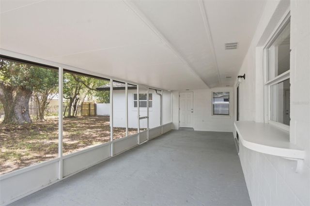 2733 CASTLE OAK AVENUE, Orlando, FL 32808