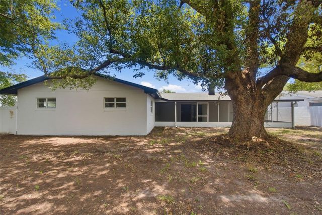 2733 CASTLE OAK AVENUE, Orlando, FL 32808