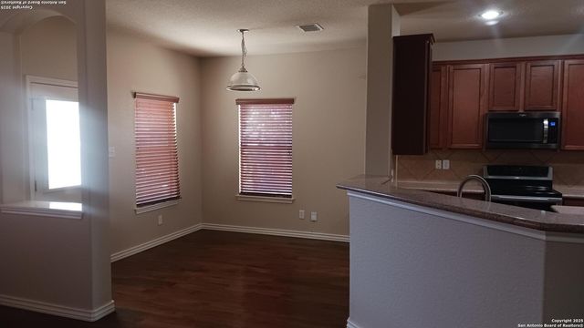 10731 ALYSSUM FLD, Helotes, TX 78023