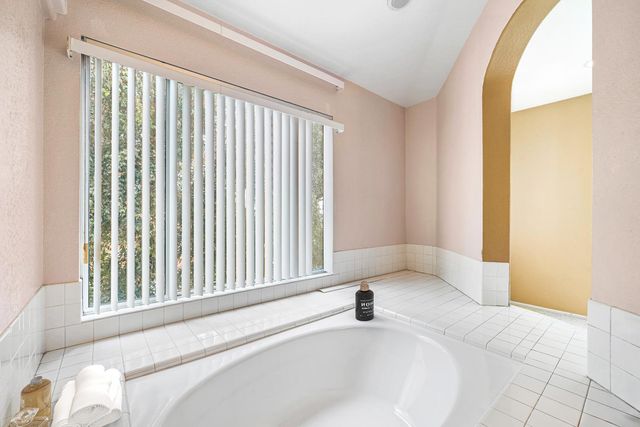 29171 Maplewood Pl, Highland, CA 92346