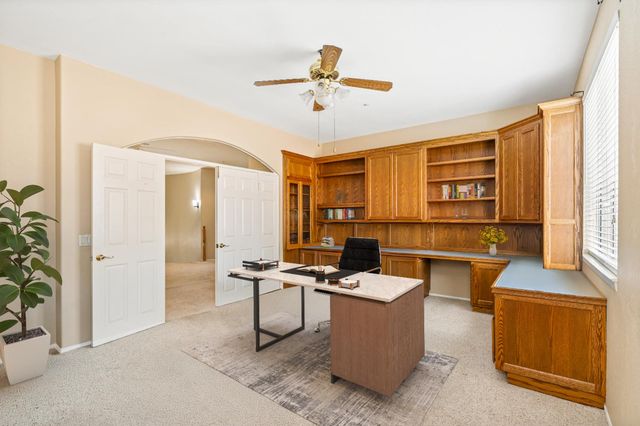 29171 Maplewood Pl, Highland, CA 92346