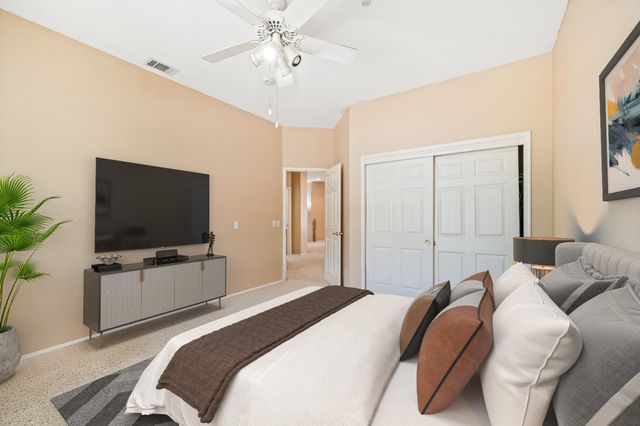 29171 Maplewood Pl, Highland, CA 92346