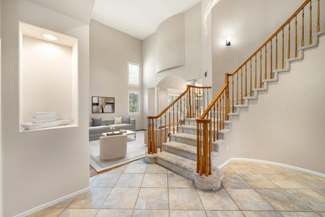 29171 Maplewood Pl, Highland, CA 92346