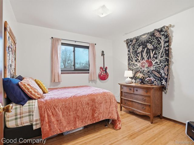 8717 Cologne Drive, Sterling Heights, MI 48314