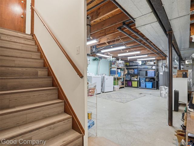 8717 Cologne Drive, Sterling Heights, MI 48314