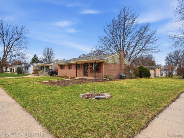 8717 Cologne Drive, Sterling Heights, MI 48314