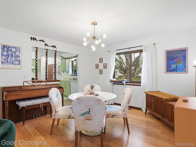 8717 Cologne Drive, Sterling Heights, MI 48314