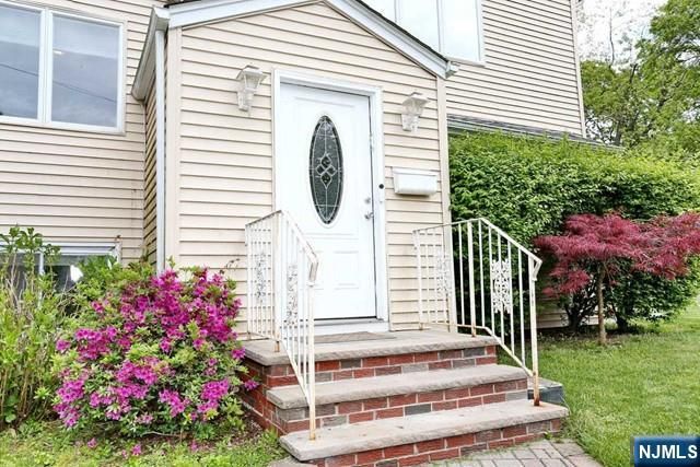 84 12th Street, Cresskill, NJ 07626