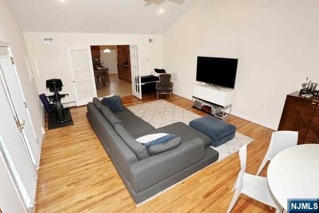 84 12th Street, Cresskill, NJ 07626