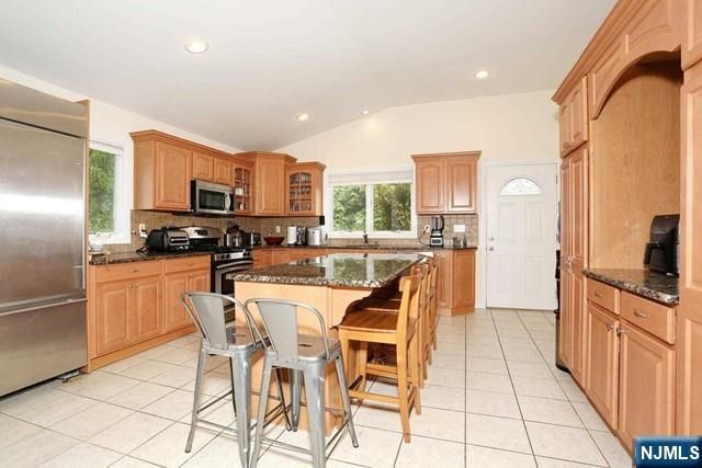 84 12th Street, Cresskill, NJ 07626