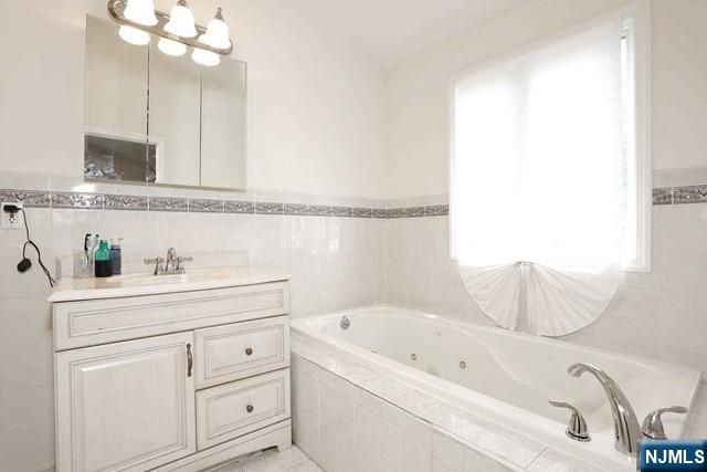 84 12th Street, Cresskill, NJ 07626