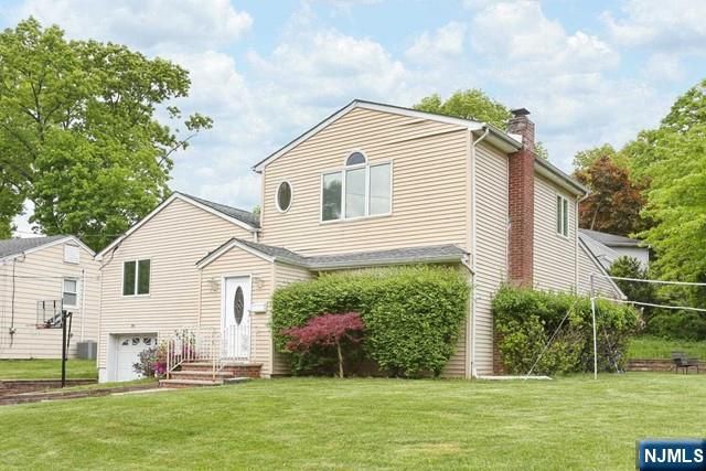 84 12th Street, Cresskill, NJ 07626