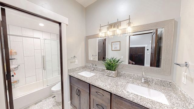 1418 S 500 E, Salem, UT 84653