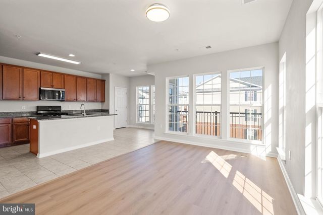 42696 TELFORD TER, Ashburn, VA 20147