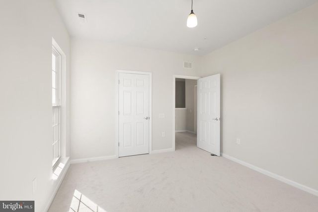 42696 TELFORD TER, Ashburn, VA 20147