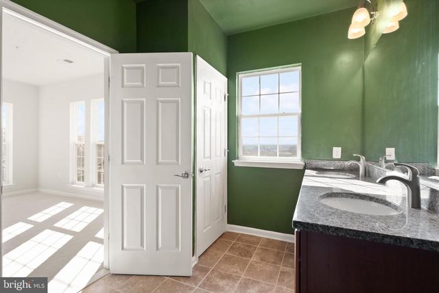 42696 TELFORD TER, Ashburn, VA 20147