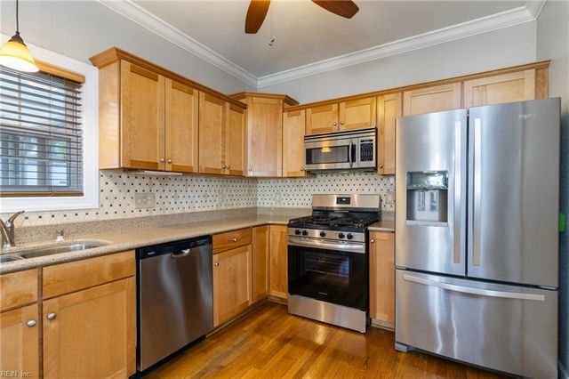 9434 Peachtree ST, Norfolk, VA 23503