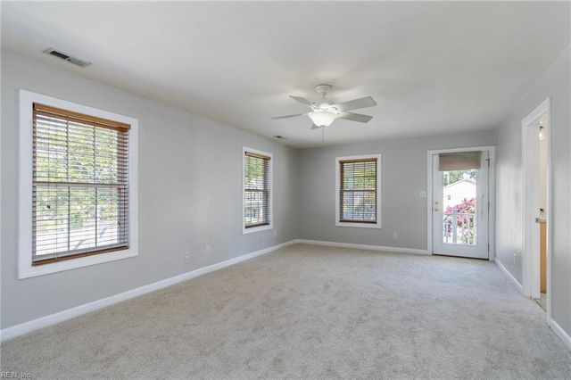 9434 Peachtree ST, Norfolk, VA 23503