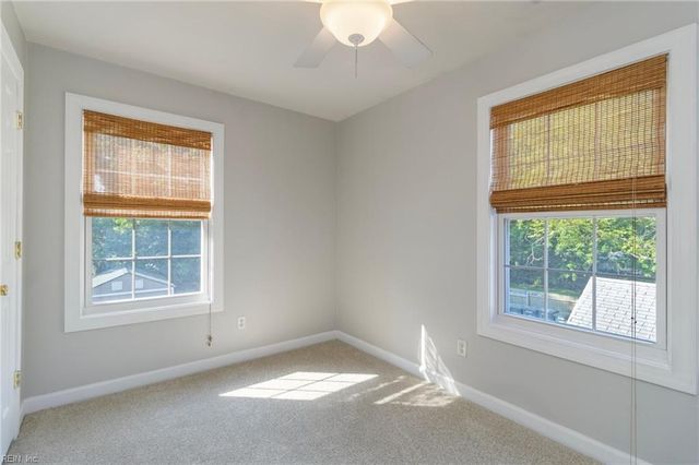 9434 Peachtree ST, Norfolk, VA 23503