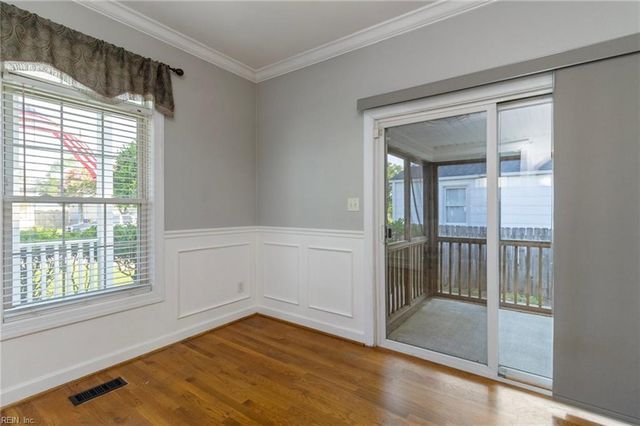 9434 Peachtree ST, Norfolk, VA 23503
