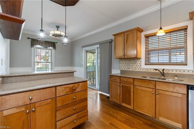 9434 Peachtree ST, Norfolk, VA 23503