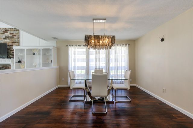 907 Dominion Drive, Katy, TX 77450