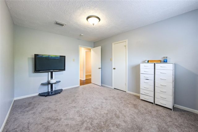 907 Dominion Drive, Katy, TX 77450