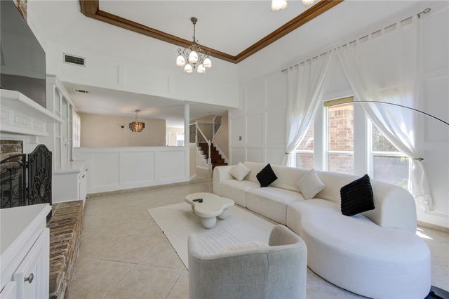 907 Dominion Drive, Katy, TX 77450