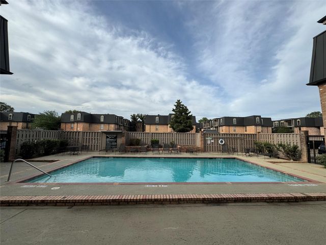 2475 Underwood Street 291, Houston, TX 77030