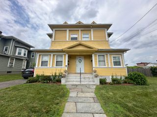 21 Hart Street, New Britain, CT 06052