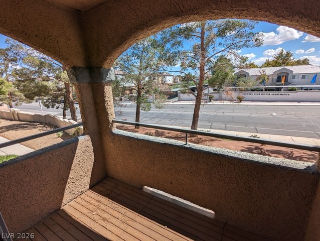 240 Mission Catalina Lane 206, Las Vegas, NV 89107