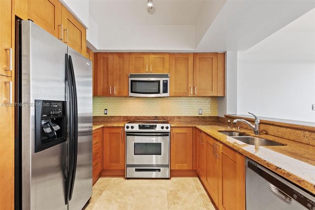 1755 E Hallandale Beach Blvd 501E, Hallandale Beach, FL 33009