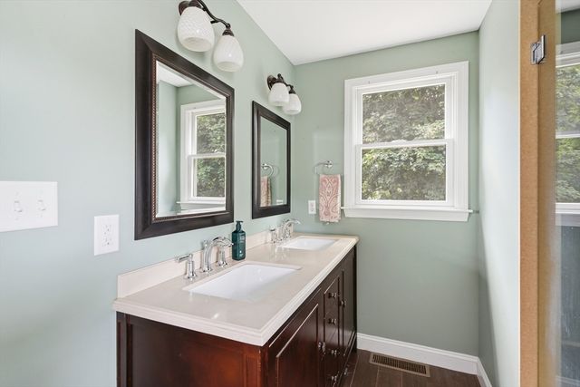 6 Spaulding Ave, Scituate, MA 02066