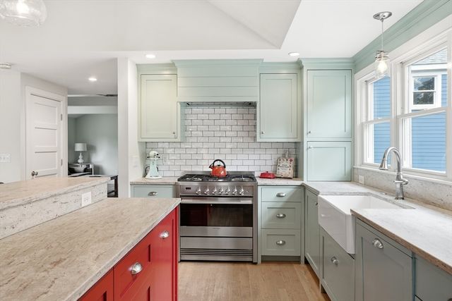 6 Spaulding Ave, Scituate, MA 02066